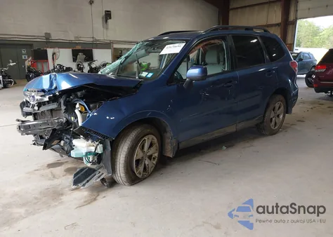 2015 Subaru Forester 2.5I Premium z USA, uszkodzony, nr VIN JF2SJADC4FH418248